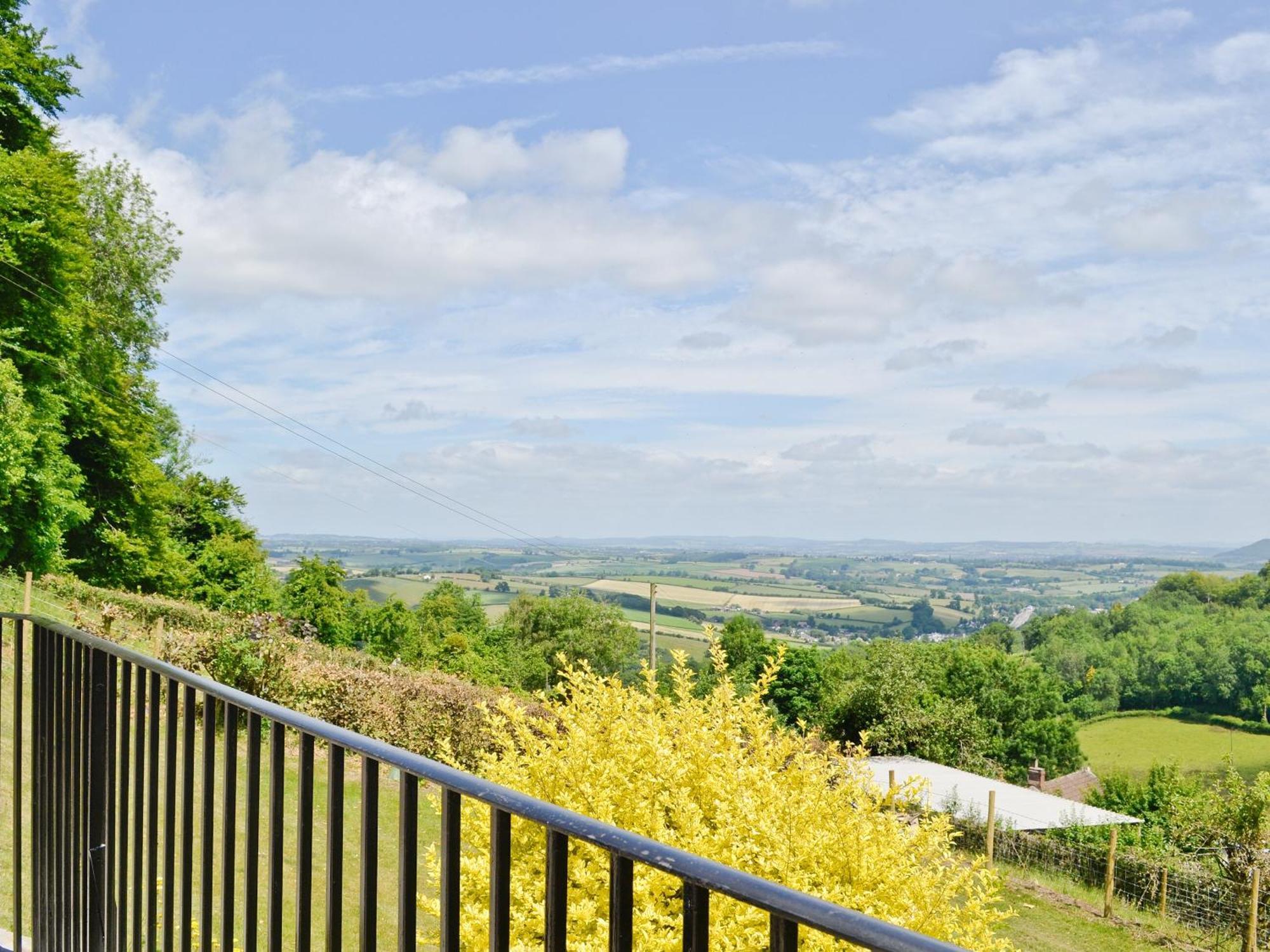 Thornhill Villa Whitchurch  Bagian luar foto