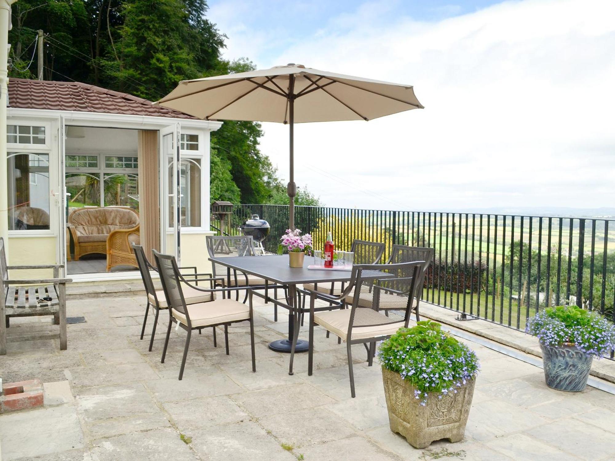 Thornhill Villa Whitchurch  Bagian luar foto